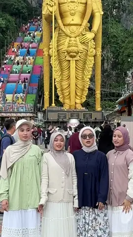 @endoyy☺️ @aismaula @Luttpek.ae. #rocketeer ##batucaves #malaysia#fyp #kkn 