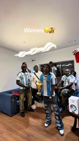 Thank God for self happiness 🇦🇷❤️. We’re still winners🏆🎉, @leomessi we love you❤️. “GO GO” Szn‼️