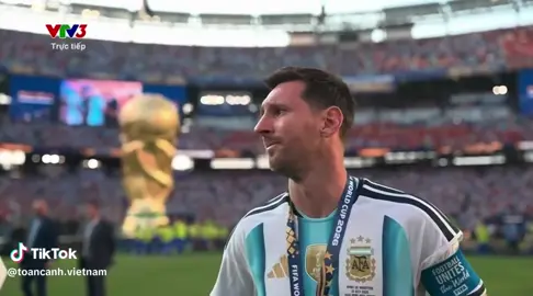 Messi đã khóc rồi 😭😭😭😭😭