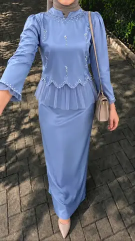 Dress kondangan kembaran bridesmaid dress mewah kekinian.  #dressmaxi  #kondanganoutfit  #dressbridesmaid 