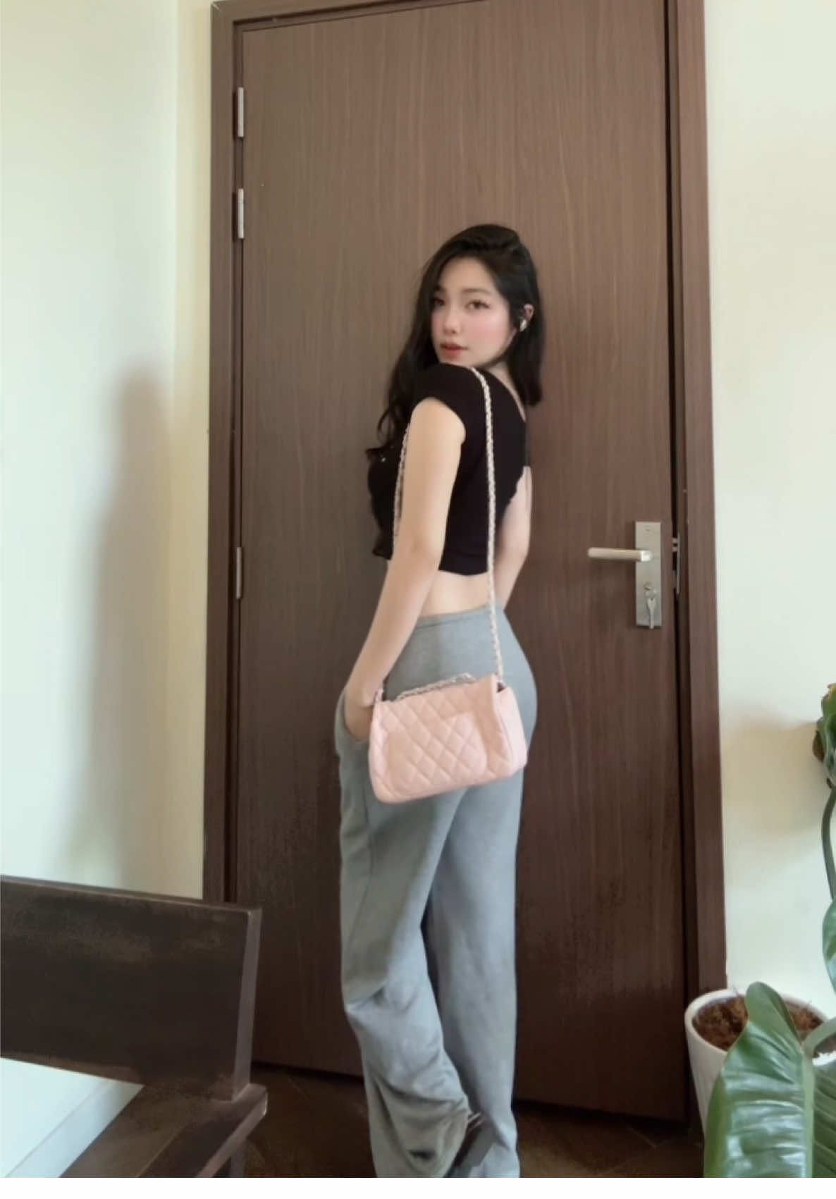 Quần quá đẹp luôn#girl #outfit #quanni #quandainu #basic 