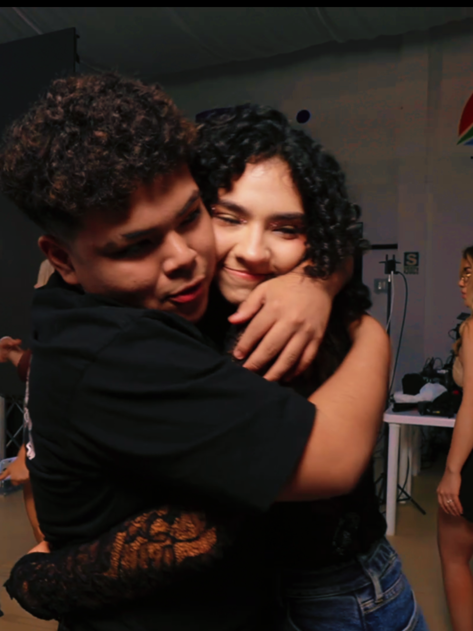 Pero que ven mis oídos ... romance 🧡 #joshua #fernanda #labellaluz  #yquepaso #romance 