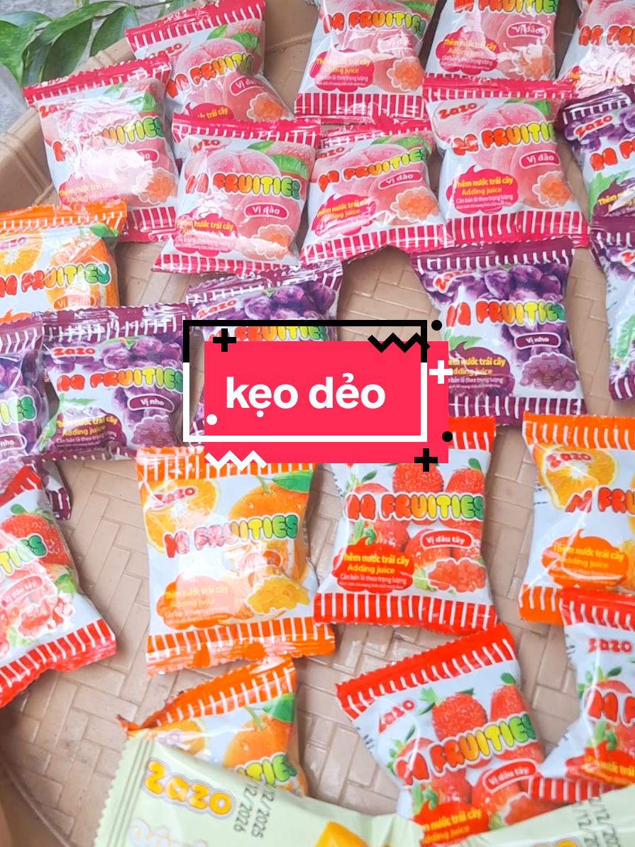 Kẹo dẻo trái cây QQ Fruities . #anvatzazo  #tranhang2020  #keodeotraicay 