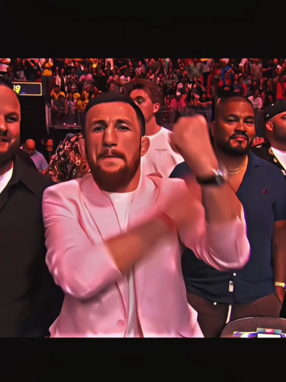 𝑩𝒆𝒔𝒕 𝑼𝑭𝑪 𝑪𝒓𝒐𝒘𝒅 𝑪𝒂𝒎 🥶#UFC #crowdcam #edit #fyp 