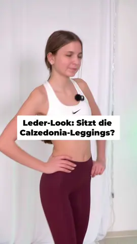 Neue Lederleggings von Calzedonia! Bin mega gespannt, ob sie so gut sitzen wie die anderen. Hoffentlich besser als die letzte Lederhose... #Calzedonia #Leggings #Fashion #OOTD #Lederlook