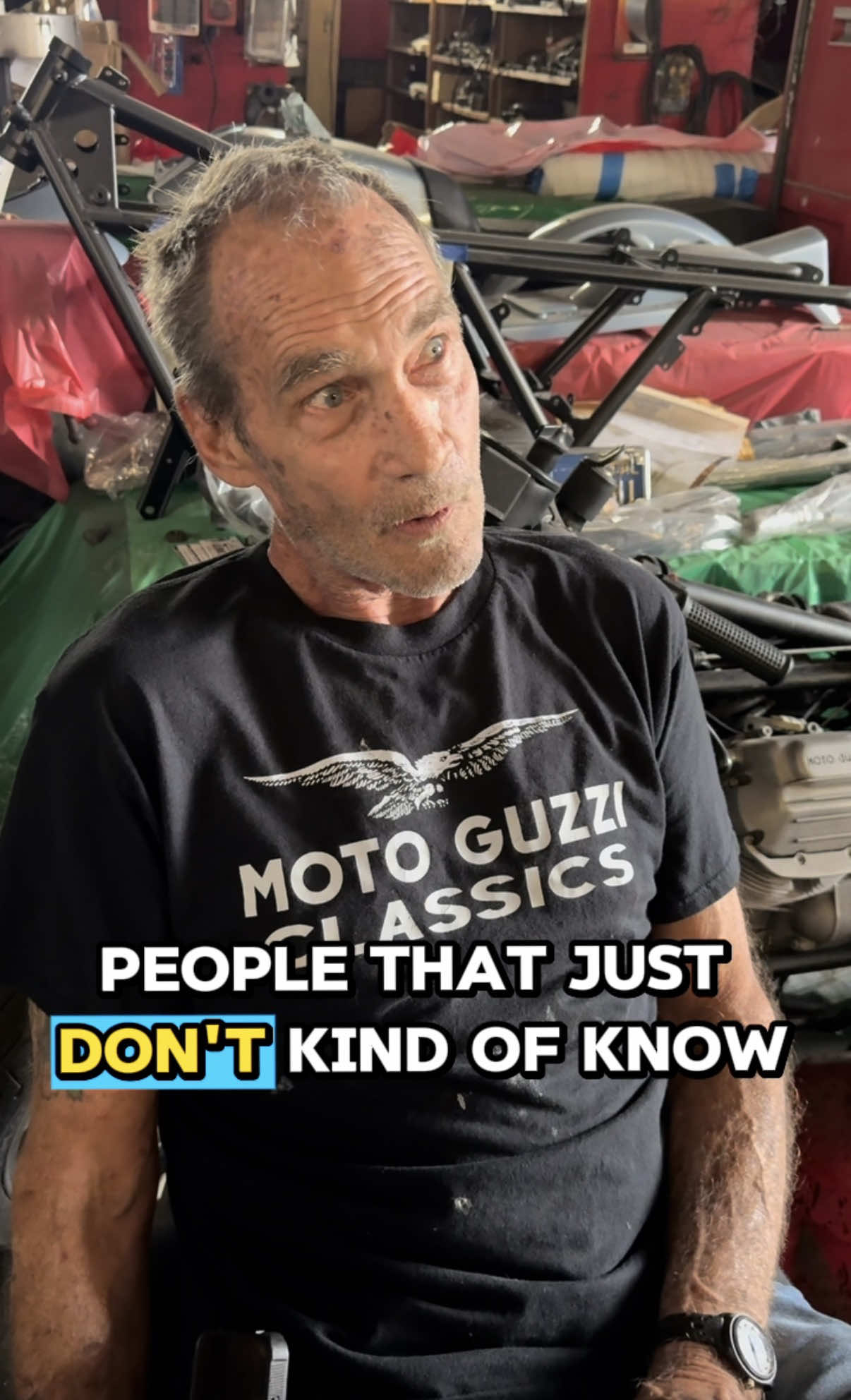 Morning Ted talk 🤌🏻🇮🇹😂 #motoguzzi #mechanic #oldschool 