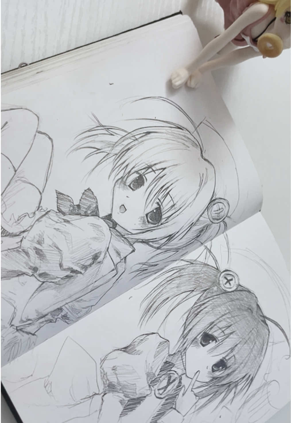 paperweight shinobu #fyp #xyzbca #sketch #art #fyppppppppppppppppppppppp 