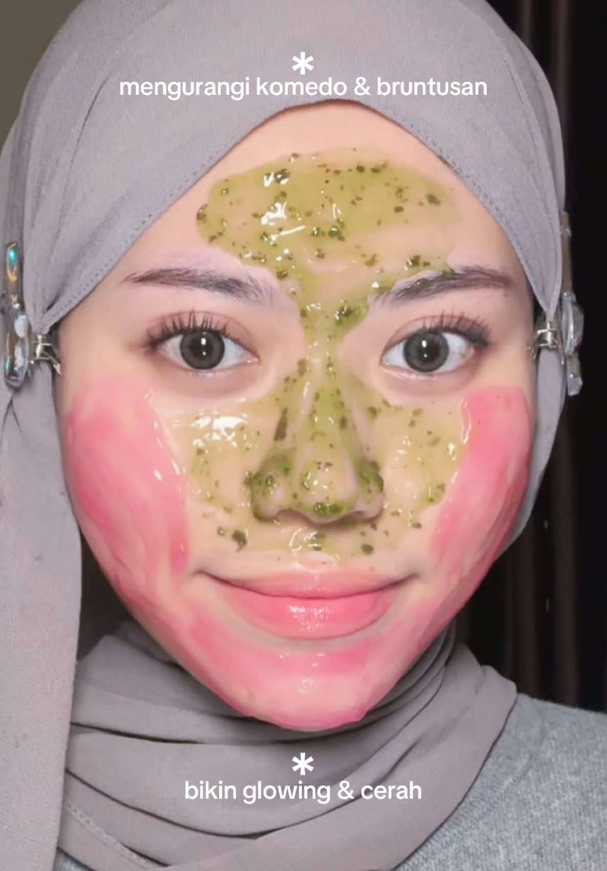beda permasalahan kulit, beda juga produknya– that’s why biar ringkes, ya pake 2 masker dalam 1 waktu 😗💡 #mugwortgelmaskg2g #acnegelmaskviral #rainbowpfp 