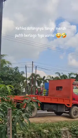 Degga siseng je melo monri😅🤣🤣😂@DriverMuda🚚 #fytシ #soundviral #antrisolar😴😴😴 #soundviral #masukberandafyp 
