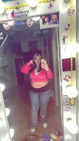 Baby girl is making me get huge 🫩 #fyp #relatable #xyzbca #teenpregnancy 