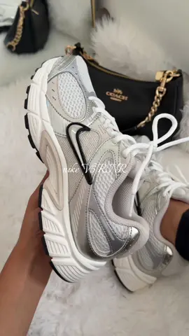 they’re so affordable and comfy too! love them sm 🤍✨ #nikeshoes #womenssneakers #womensshoes #tiktokshopsummersale #tiktokshopcreatorpicks  @Tillys 
