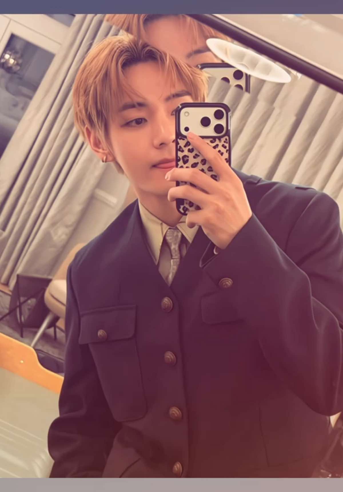 chi con lai mot nang bang gia #taehyung #v 