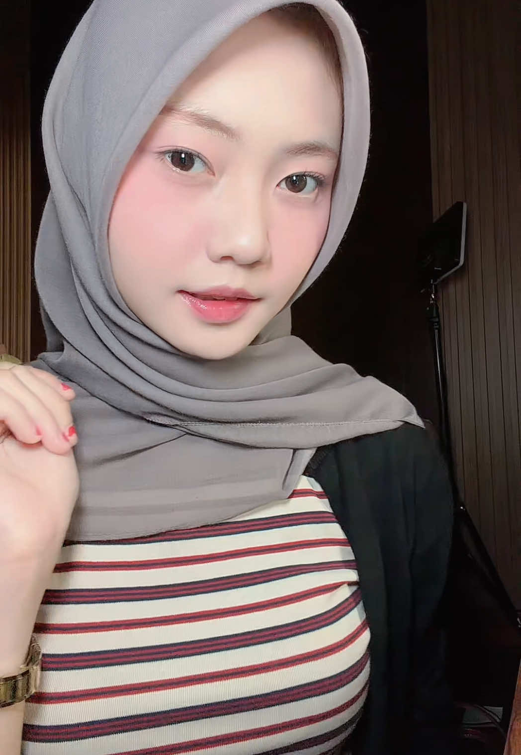 🥸🥸