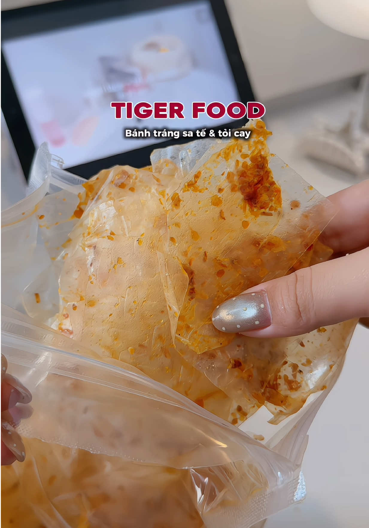 Ăn nó cuốn thì thôi nhaaa #banhtrang #banhtrangtoicay #banhtrangsate #tigerfood #anvat 