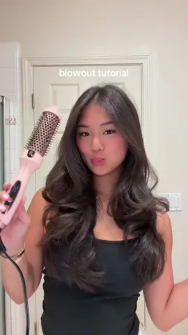my favorite hair tool @wavytalkofficial 💗