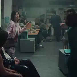 dia tetap seorang ayah yg mencintai anaknya..aaah sedih bngt...kangen bapak...😭#thypoonfamily #leejunho #kimminha #drakor #f