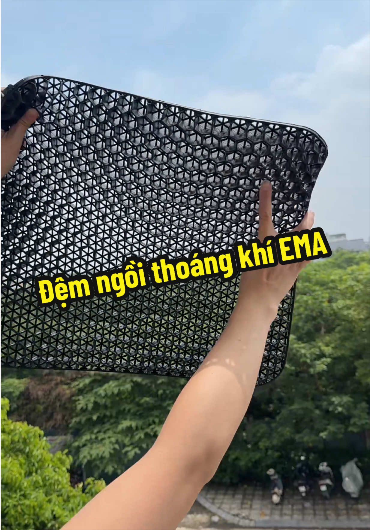 Trông thiết kế đã thấy thoáng khí rồi, chỉ muốn ngồi ngay thôi #demngoi #demngoivanphong #dem3dsilicon #ema 