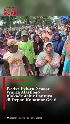 Akses jalan nasional Pantura yang menghubungkan Surabaya dan Banyuwangi mendadak lumpuh pada Rabu (23/7) siang. Ratusan warga Desa Alastlogo, Kecamatan Lekok, Kabupaten Pasuruan, menggelar aksi pemblokadean jalan tepat di depan Markas Komando Latihan Marinir (Kolatmar) Grati. ​Aksi spontan ini merupakan bentuk protes keras warga atas insiden masuknya sejumlah peluru latihan yang nyasar ke rumah-rumah penduduk di sekitar area latihan.  ​Aksi yang berlangsung di depan markas militer tersebut menyebabkan arus lalu lintas di jalur vital pantura Jawa Timur lumpuh total, dengan antrean kendaraan yang mengular panjang dari kedua arah.  Masyarakat mendesak pihak Kolatmar Grati dan instansi terkait untuk segera mengevaluasi kegiatan latihan serta memberikan jaminan keamanan bagi warga sekitar. #news #pasuruan 
