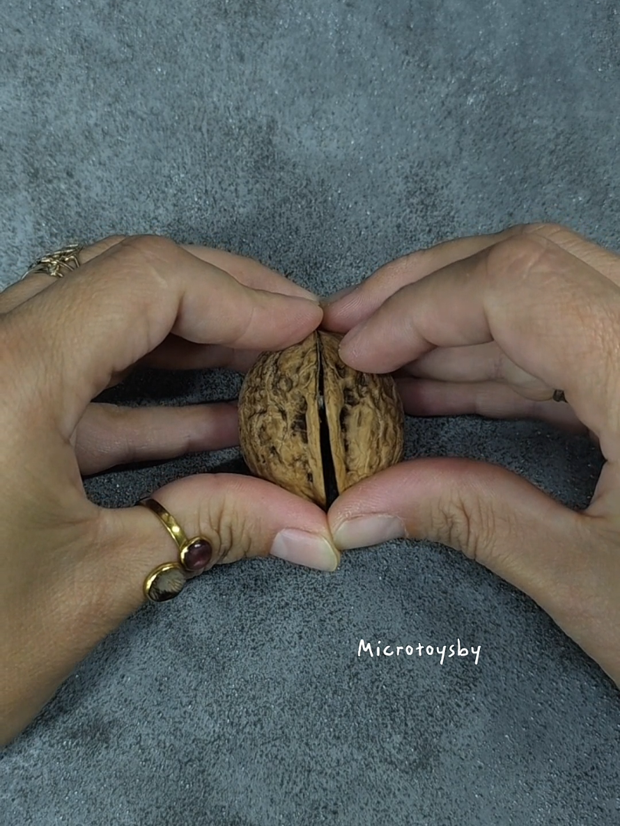 POV: You crack open a walnut... ...and four tiny Ninja Turtles appear. 🥜🐢 #microtoysby #microcrochet #microamigurumi #microart #turtle 