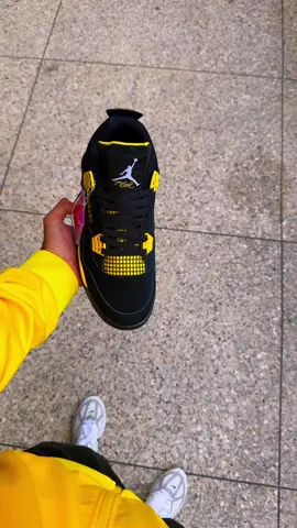 #zapatos#zapatosretro4#retro4zapatos#jordanretro4
