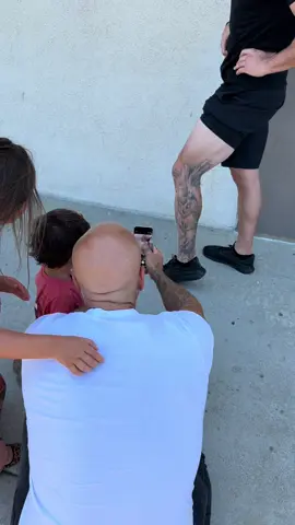 POV: You’re taking photos of #healedtattoos you’ve done with your assistants.  #fy#fyp#tattoo#artistsoftiktok   