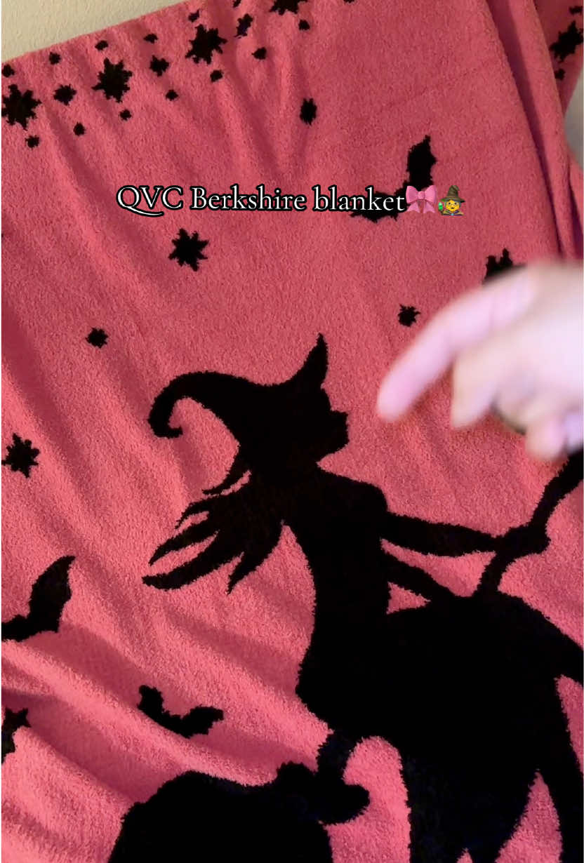 #qvc #pumpkinseason #witchyvibes #qvctiktoksuperbrandday #halloween 