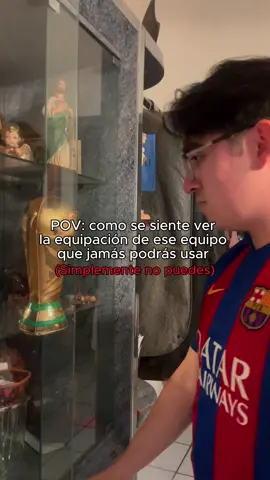 Nadie está listo para está plática . . . #realmadrid #fcbarcelona #jersey #ElClasico 