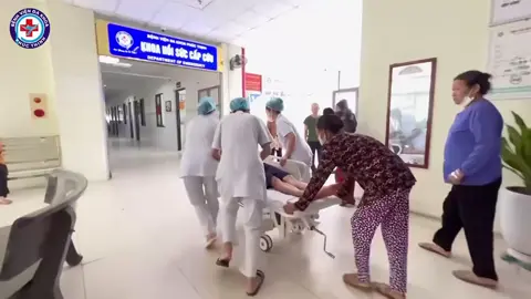 Giá mà ở đời.Ai cũng tử tế được như Bác Sĩ thì có phải tốt biết mấy không ..!!!
