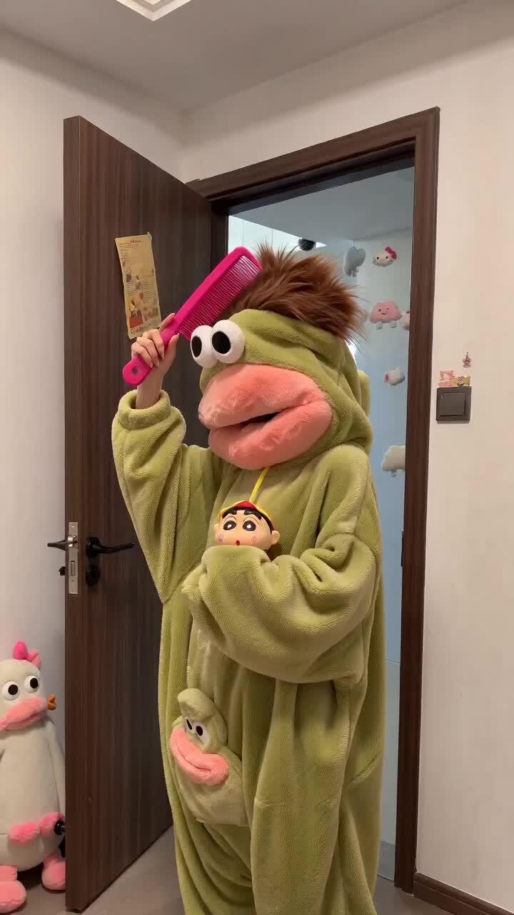 Dopamine Funny Big Mouth Monster Pajamas✨ Autumn and winter thickened fleece one-piece pajamas, cold-proof and warm, loose-fitting home wear #girlspajamas #halloweenpajamas #toddlerpajamas #plussizepjs #cozysleepwear #kidssleepwear #kidsleepwear #pajamaoutfits #disneycomfyoutfit #flannelpajamas