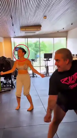 That's why Cristiano Ronaldo banned Georgina from dancing 🤯 