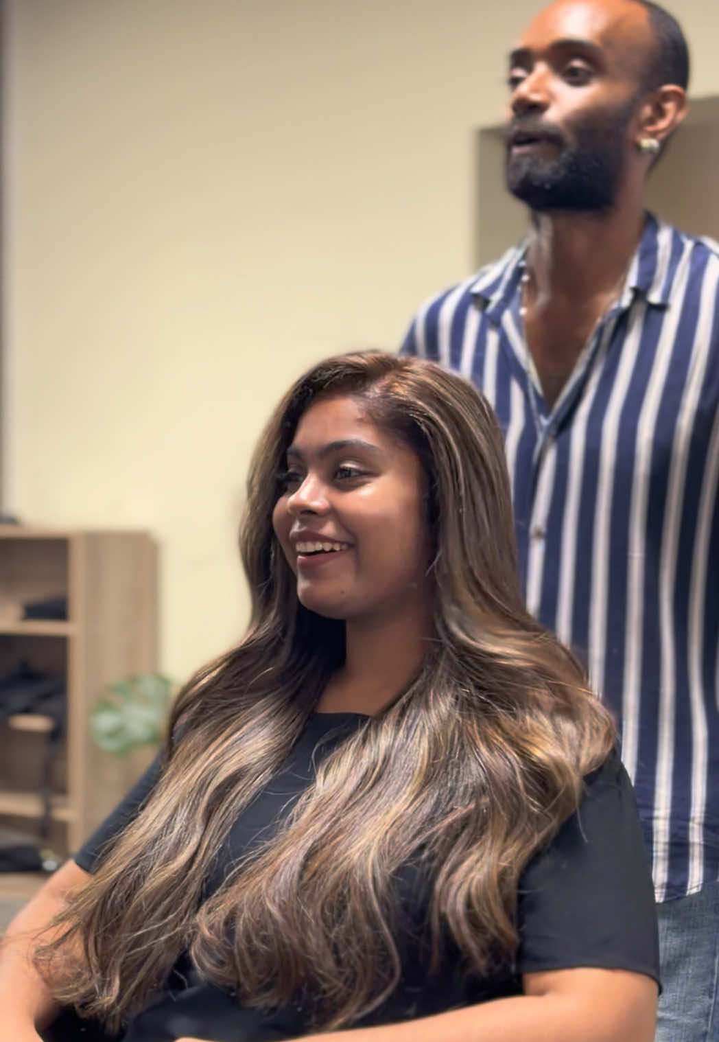 @Praneeth Jackson is the only one I’ll trust to give me a hair makeover! One of the best in town! Book your slot from Hues Colombo!
