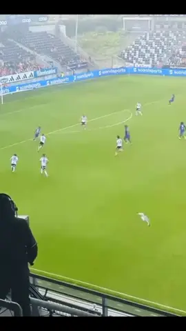 What a finish Zirkzee 😮‍💨 #manchesterunited highlights #manchesterunitedfans #MUFC #manutd #fyp 