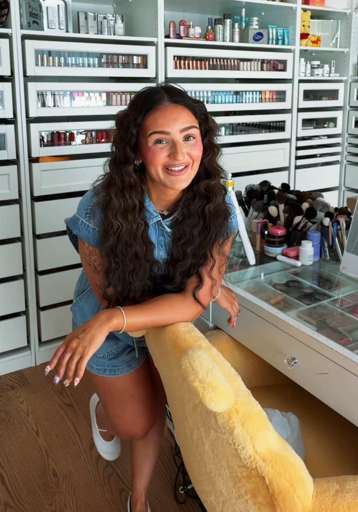 BEAUTY ROOM MAKEOVER INCOMING… #makeup #beauty #beautyroom #roommakeover 