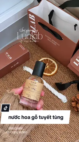 cuối cùng cũng biết hương gỗ tuyết tùng là như nào rùi 😆🫶🏻✨ #lualab #customlab #nuochoanam #mikyeon #xuhuong 