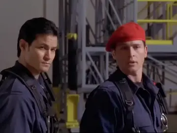 #powerrangers Batalla todos los power rangers rojos completa parte 3 