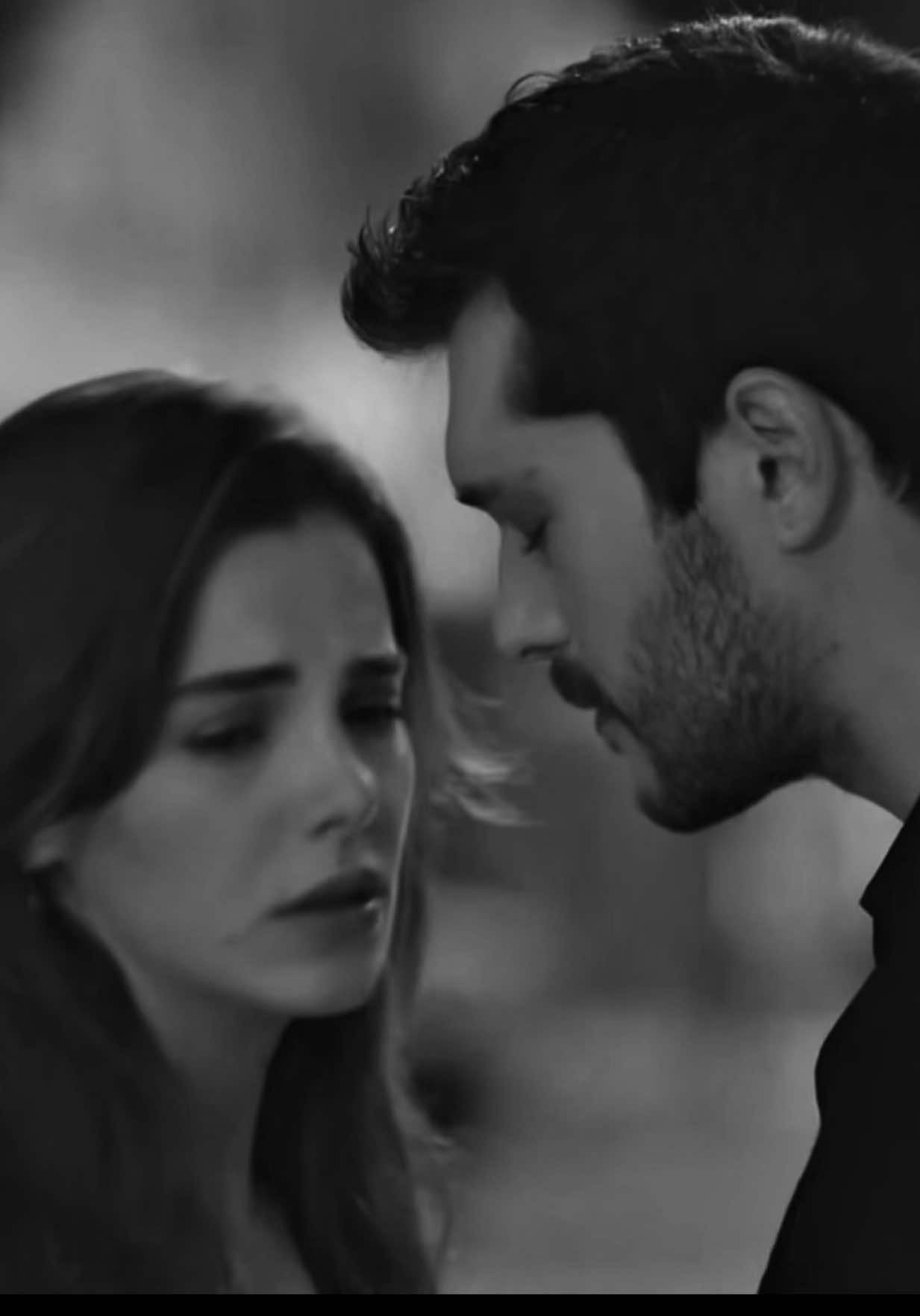 olamayız senle eskisi gibi artık.. #sonyaz #fyp #yağmurkara #akgüngökalptaşkın 