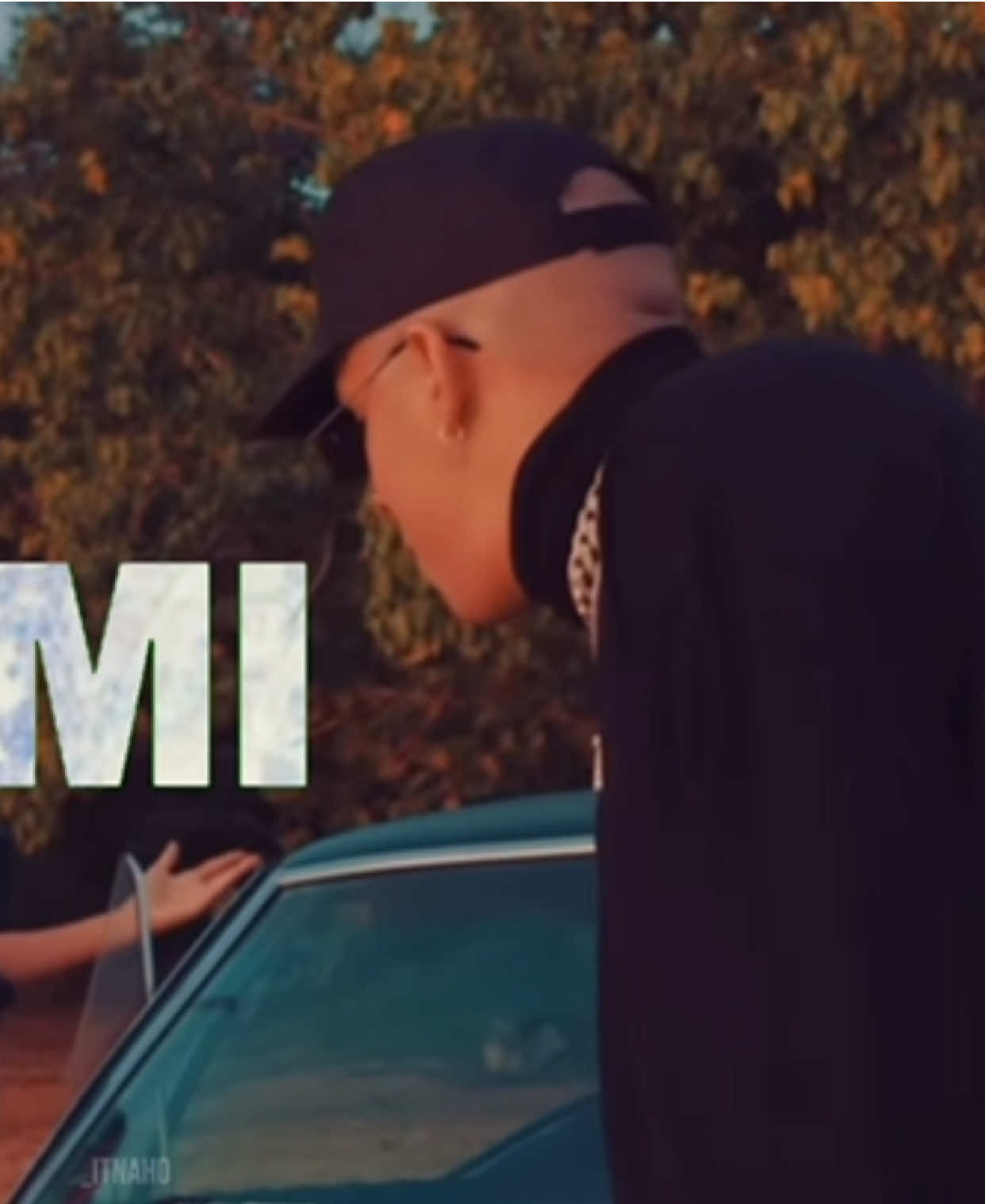 #BADBUNNY #paratii #fbyツ #viral #creatorsearchinsights 