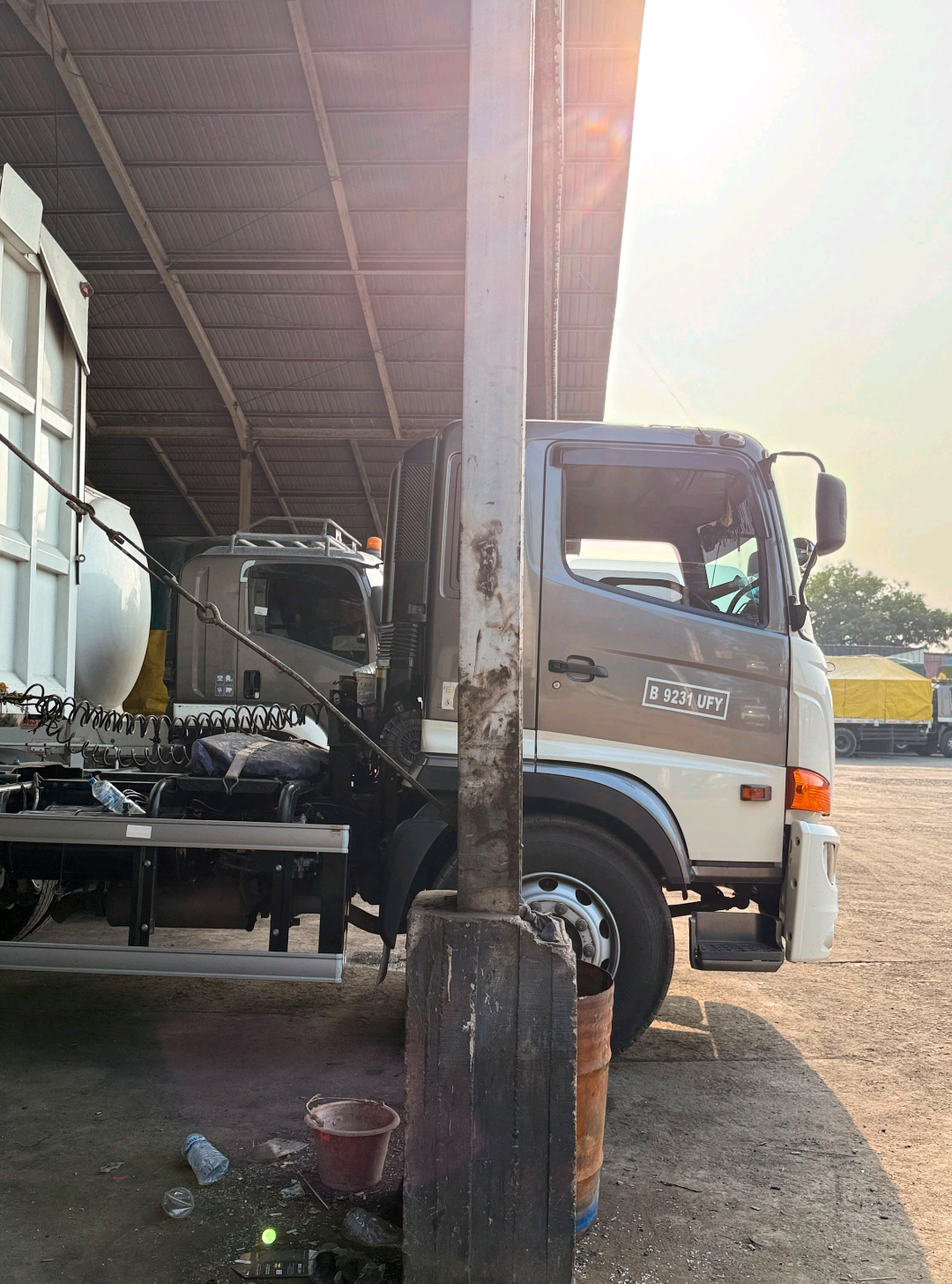 pagi yang cerah di garasi majr purwakarta 🌞 #majr #ekspedisiterpercaya #lokerdriver #purwakarta 