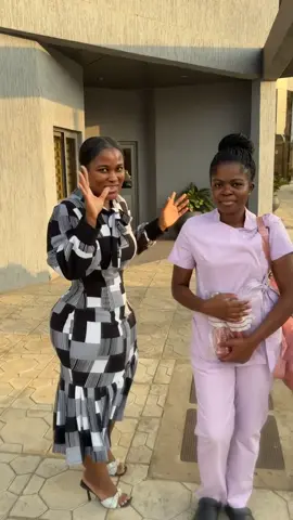 THIS IS GHANA 🇬🇭 🇬🇭🇬🇭 … You don’t really have to travel outside if you are considering any COSMETIC SURGERY… we have really really good SURGEONS in ghana …  and cos I work on a lot of BODIES … GHANA SURGEONS are doing amazing. And I mean that …  . ✨ . For more enquiries about my recovery home … kindly reach out to me in my DM or 🇬🇭 ☎️ +233 24 696 0025 . #talkwithabidiva #cosmeticsurgery #recoveryhomeghana #lymphaticmassage #bbl  . .
