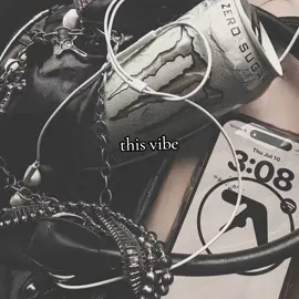 #fyp #grunge #grungegirl #vibe 