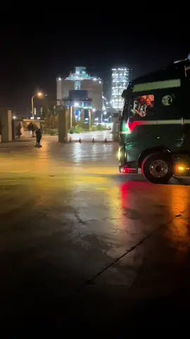 @حمودي 🦅✌️ @علي المفرجي 