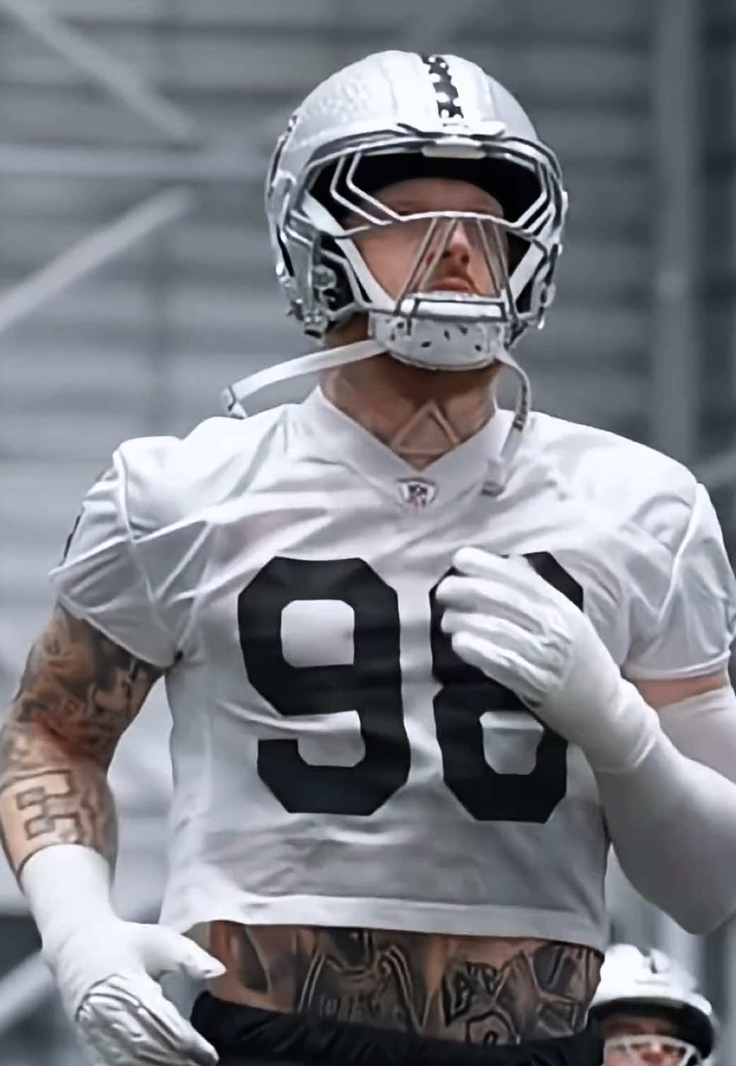 Maxx Crosby back in the Lab 🔋💪#Trending #lasvegasraiders #maxxcrosby #defense #justwinbaby 