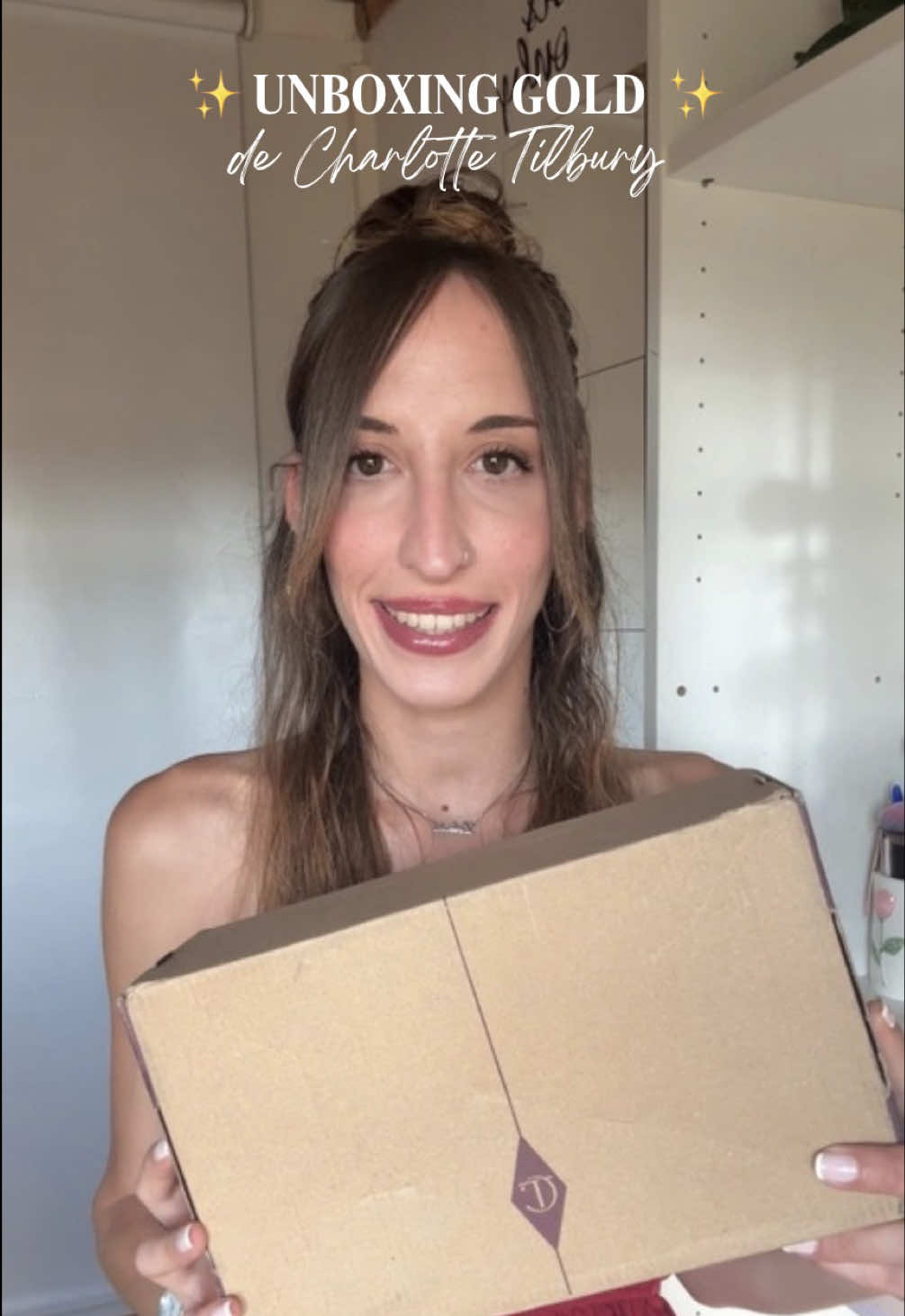 #AD (regalo) - Amigas, he llegado al nivel Gold del programa del programa #MagicBeautyStars de @Charlotte Tilbury , y eso solo puede significar una cosa… #unboxing del paquetito que me han enviado 🫶🏽 https://friends.charlottetilbury.com/s/leticia.m  #CharlotteTilbury