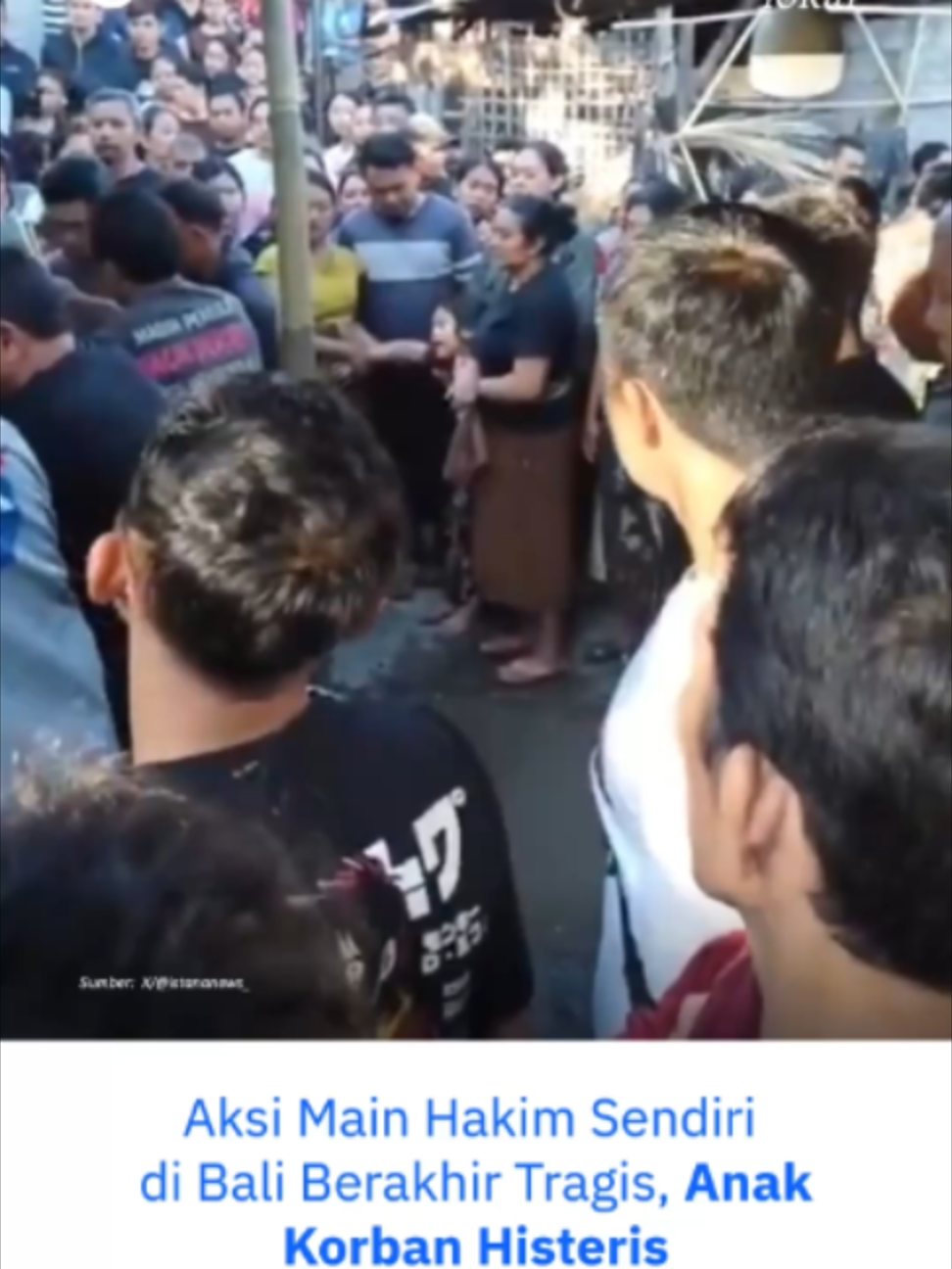 Tangis seorang anak perempuan pecah saat berdiri di hadapan jasad ayahnya, menjadi saksi tragedi memilukan yang mengguncang warga Tabanan, Bali. Sang ayah dilaporkan tewas usai diduga menjadi sasaran amuk massa karena dituduh mencuri ayam pada Jumat dini hari, sementara dalam video yang beredar, bocah itu terus memanggil ayahnya dengan tangis histeris di tengah kerumunan. Peristiwa ini pun memicu imbauan dari perangkat desa agar masyarakat tidak main hakim sendiri dan menyerahkan setiap dugaan tindak pidana kepada aparat penegak hukum. Di tengah duka yang begitu dalam apakah kekerasan seperti ini masih bisa dibenarkan dengan alasan apa pun? #StopMainHakimSendiri#KeadilanUntukSemua#tribunnews#lokalupdate#lokalupdatetribunnews
