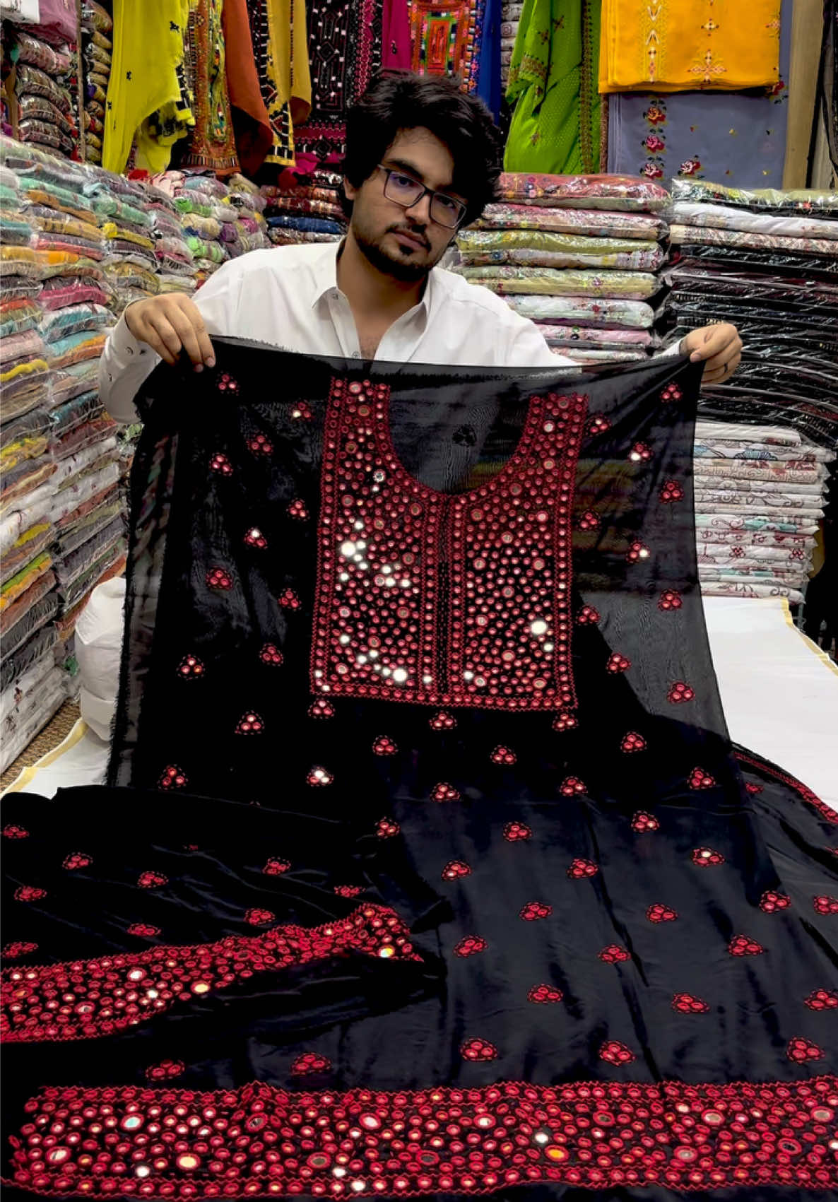 The Most Beautiful Design Handmade Original Mirror 🪞 Wark Dress 👗 Available Now For Order Namber In Bio #vipdupattacenter #handembroidery #onlineshopping #foryoupage❤️❤️ #shorts @Vip duptta center 11 @Vip Dupatta Center 12 