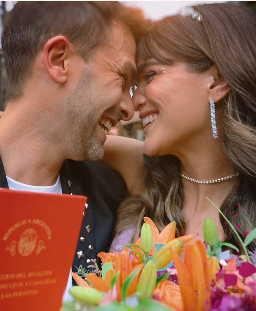 #pelfi : my heart melts every time i saw them on the screen.  @Malena Ratner @gastonvietto Thank you so much for accepting to returns on your roles on this season. I love Pelfi so much because you put all of your hearts into them. 🤍🤍  #soyluna #fyp  sc:@ви 