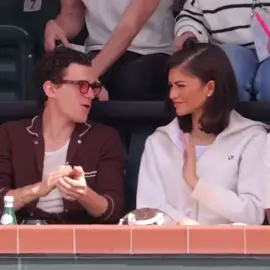 Everyone is watching this .. #Zendaya #zendayaedit #fyp #celebrity #tomholland 