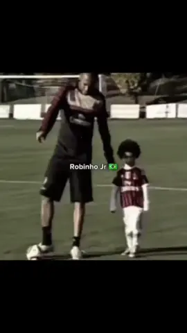 Robinho jr est sa famille Robinho jr # #footballtogether #tiktokuni #viralvideos 