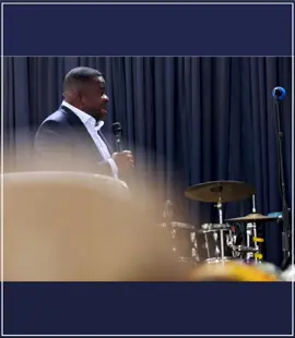 A l’EGLISE, ON NE DONNE PAS PAR HYPOCRISIE NI POUR ETRE VU MAIS DONNEZ PARCE QUE VOUS AIMEZ LE SEIGNEUR  #Semainespeciale #Cecesperance #ViabilitédelEglise #PasteurFernandNkongolo #UneEgliseviable 
