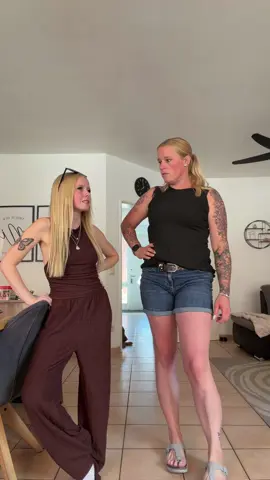 Muddaa das hast du super gemacht 😂😂😂@Johanna<3 #fypシ゚viral🖤tiktok #muttertochter #gönndochfy #spassmusssein #tochter 